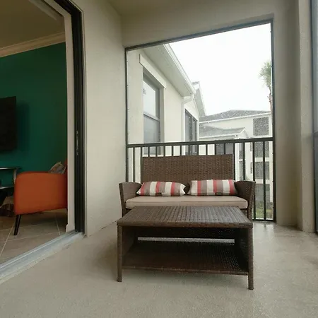 Endless Summer Beautiful 2 Bed 2 Bath Condo At Lakewood National
